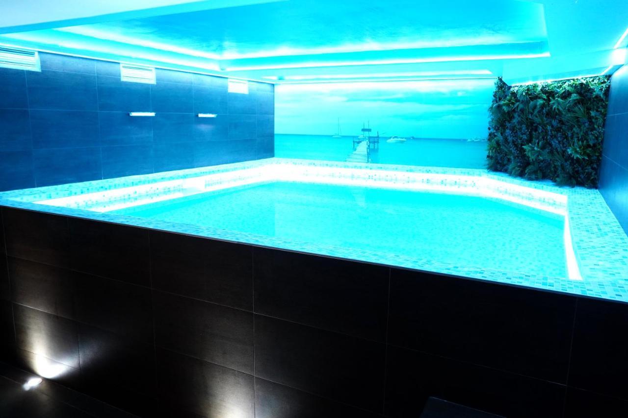 & Meydan 4*