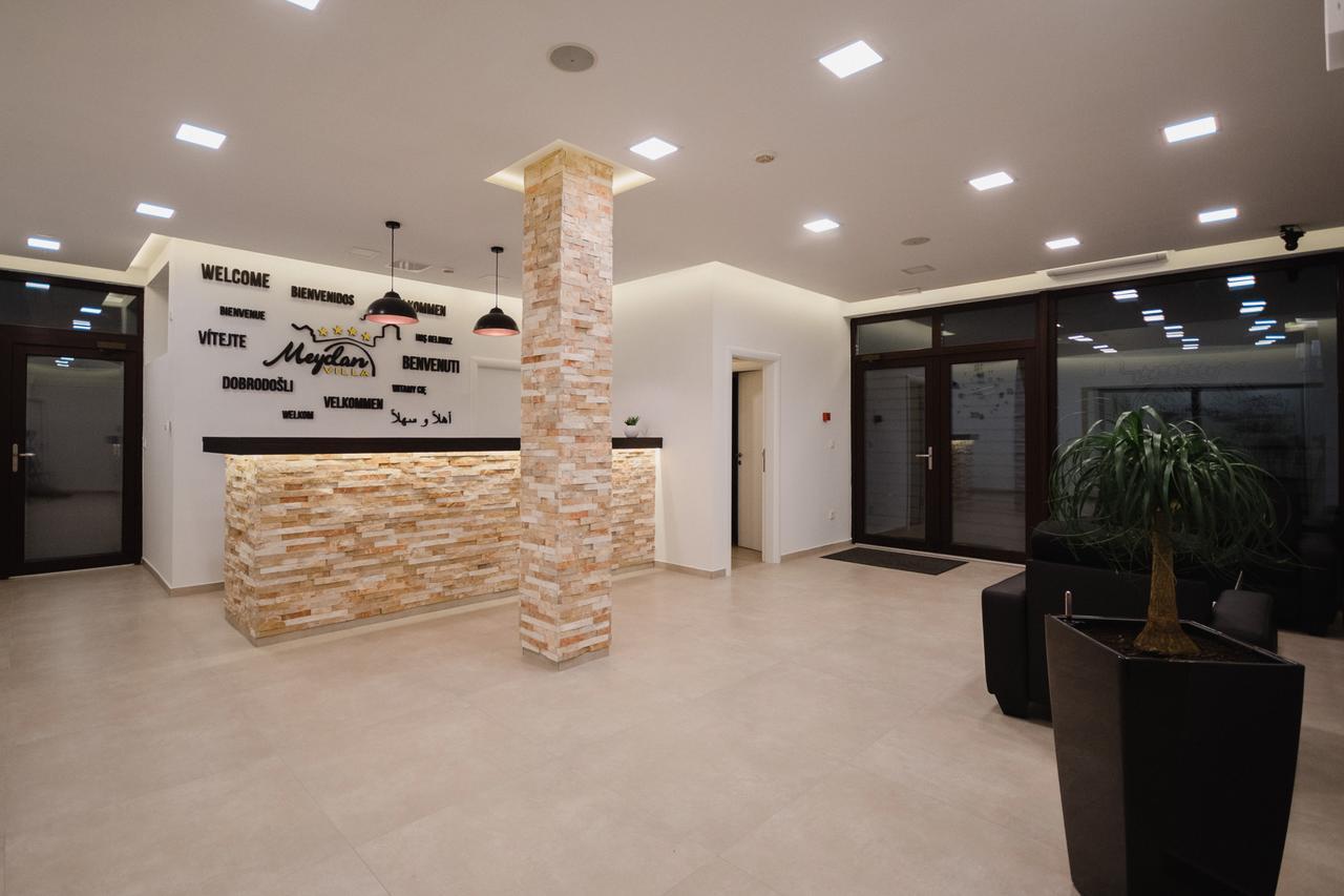 & Meydan Mostar