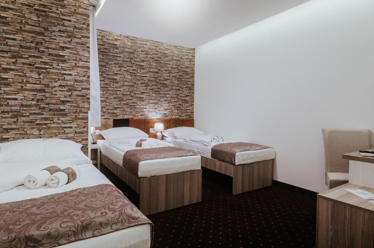 Hotel & Meydan 4*