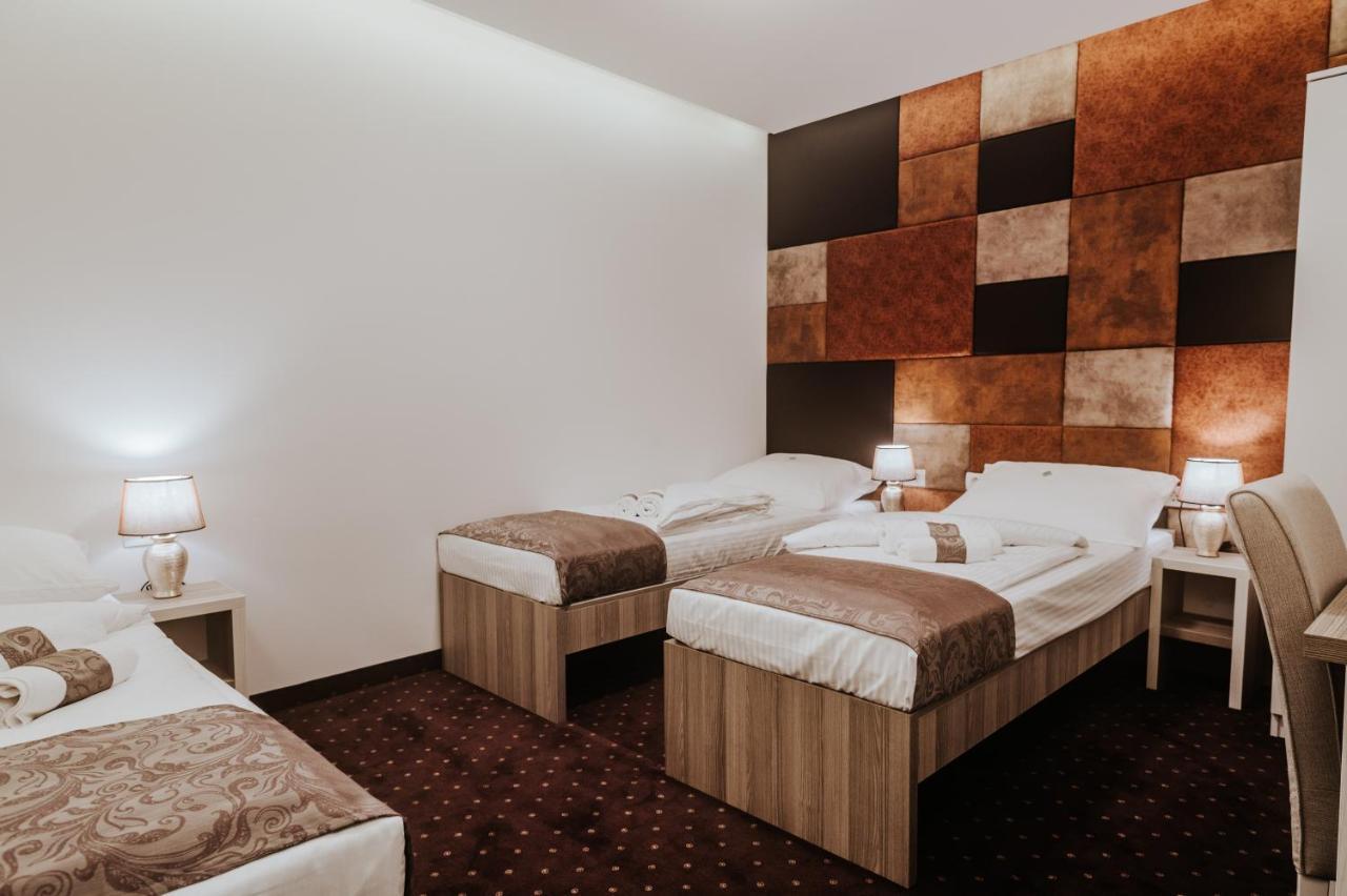 Hotel & Meydan Mostar